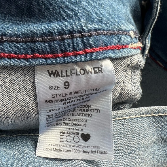 [Free add on item] Wallflower Junior denim shorts - Picture 4 of 5